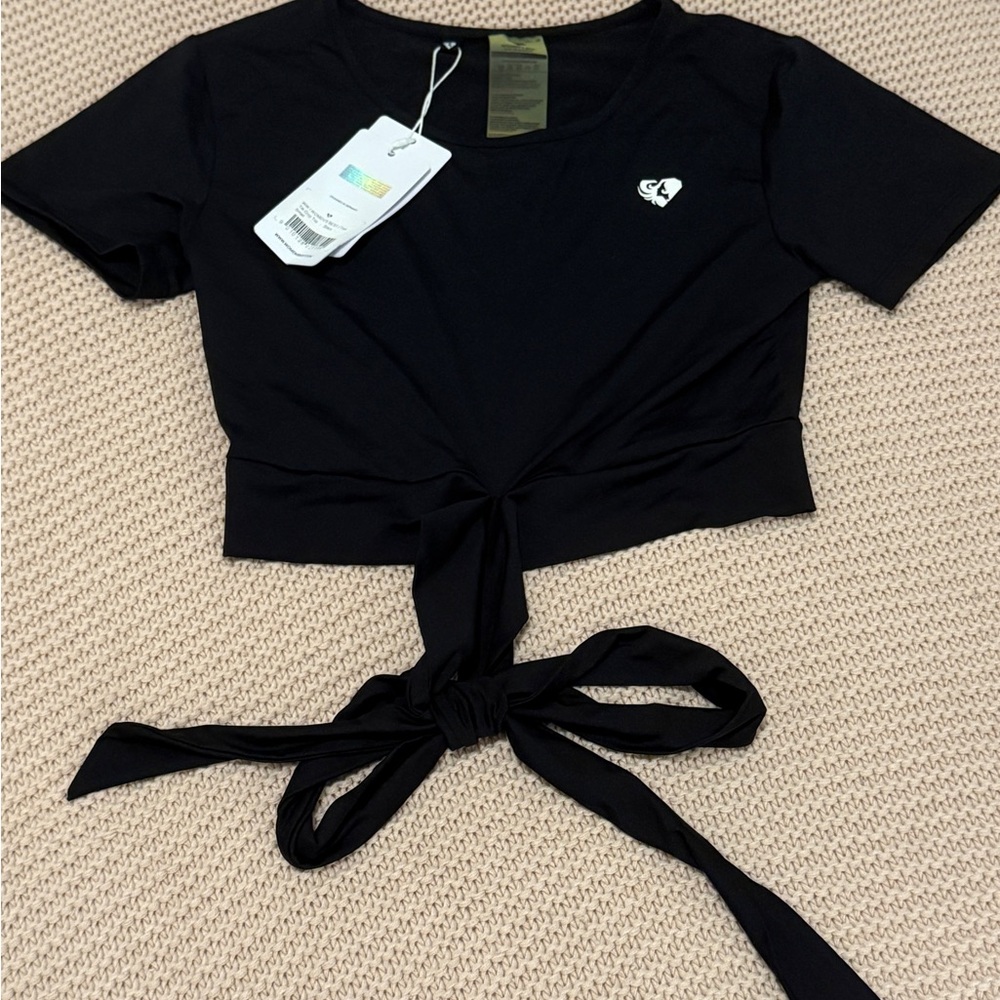 Black Short Sleeve Tie-Front or Back Crop Tee
